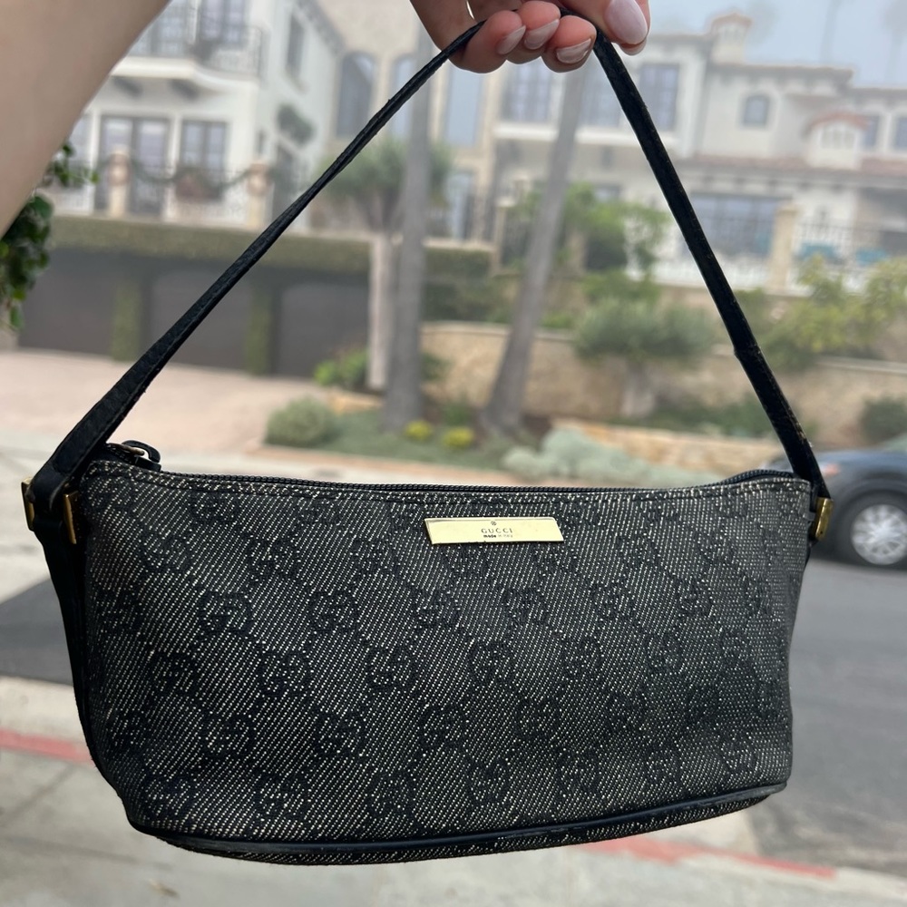 Gucci purse, 100% Authentic Jean look.